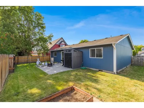 187 Balboa Loop Kelso WA 98626
