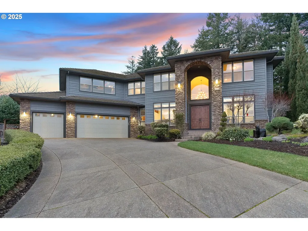 2949 Mapleleaf Court NW Salem OR 97304