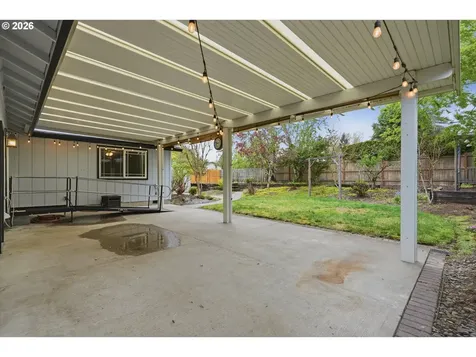 443 NW Dyreka Court Mcminnville OR 97128