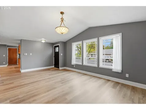 443 NW Dyreka Court Mcminnville OR 97128