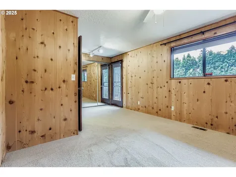 7602 SE Long Street Portland OR 97206