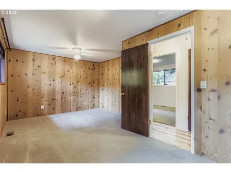 7602 SE Long Street Portland OR 97206