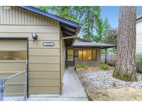 7602 SE Long Street Portland OR 97206
