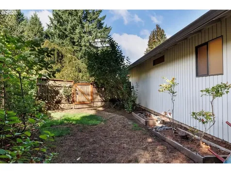 17230 SW Rivendell Drive Portland OR 97224