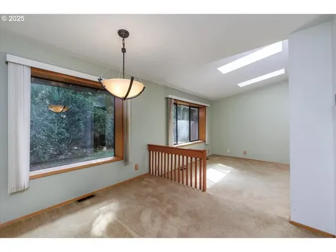 17230 SW Rivendell Drive Portland OR 97224