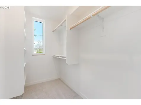 5486 SE Boise Street Portland OR 97206