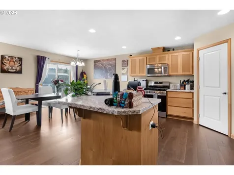 348 SW Kalmia Avenue Warrenton OR 97146