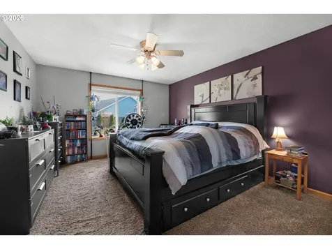 348 SW Kalmia Avenue Warrenton OR 97146