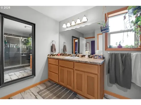 348 SW Kalmia Avenue Warrenton OR 97146