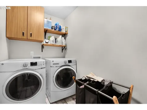 348 SW Kalmia Avenue Warrenton OR 97146