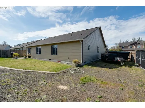 348 SW Kalmia Avenue Warrenton OR 97146