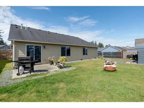 348 SW Kalmia Avenue Warrenton OR 97146