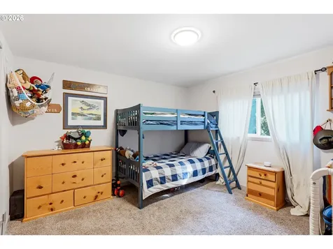 19515 NE Deach Road Yamhill OR 97148