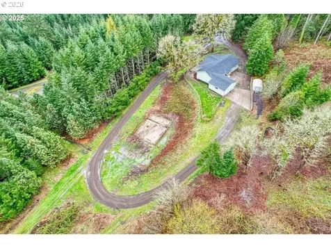 19515 NE Deach Road Yamhill OR 97148