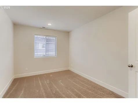 7454 NW Lauren Avenue Portland OR 97229