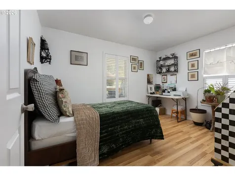 864 N Deerlane Loop Otis OR 97368