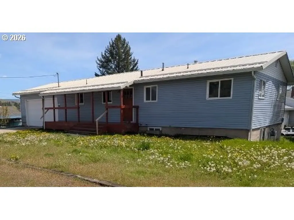 1380 Detroit Street Elgin OR 97827