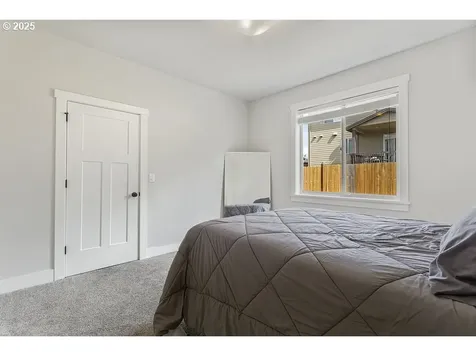 989 SE Pineview Court Estacada OR 97023
