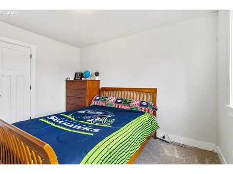 989 SE Pineview Court Estacada OR 97023
