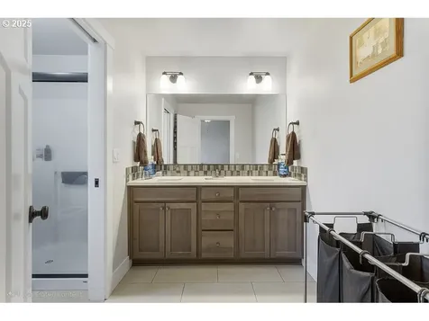 989 SE Pineview Court Estacada OR 97023