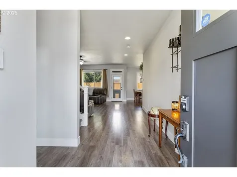 989 SE Pineview Court Estacada OR 97023
