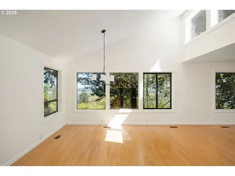 5844 SW Ralston Drive Portland OR 97239