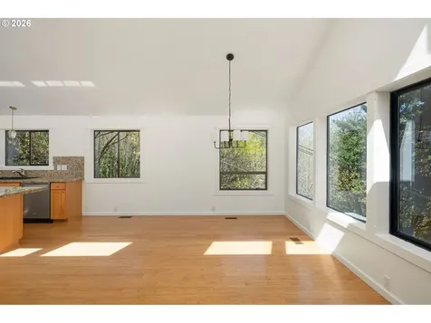5844 SW Ralston Drive Portland OR 97239