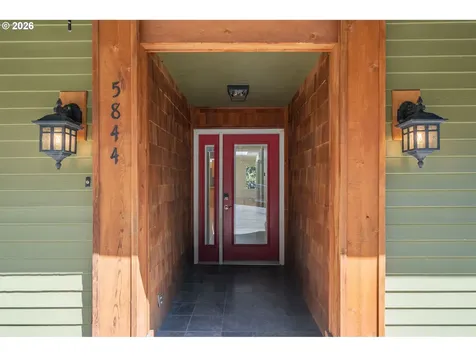 5844 SW Ralston Drive Portland OR 97239