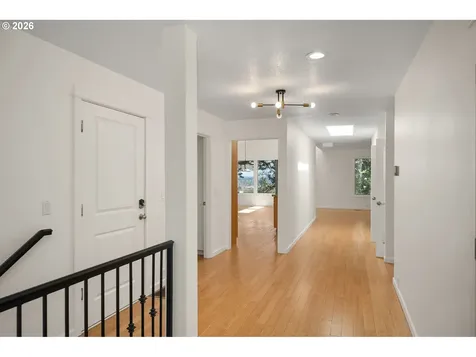 5844 SW Ralston Drive Portland OR 97239
