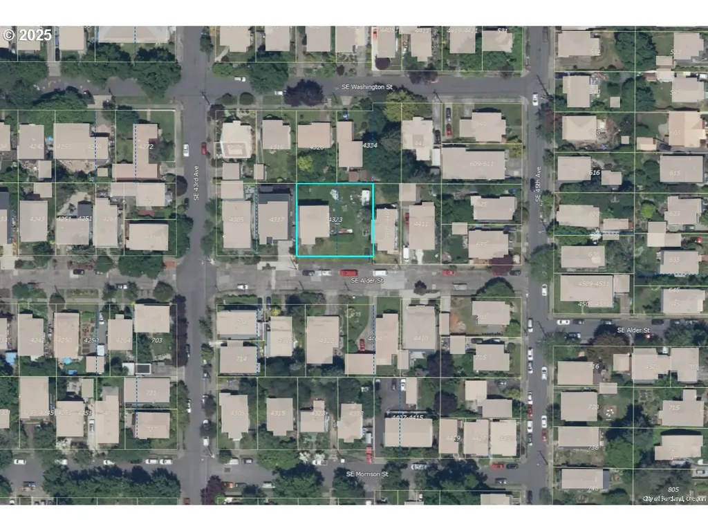 4323 SE Alder Street Portland OR 97215