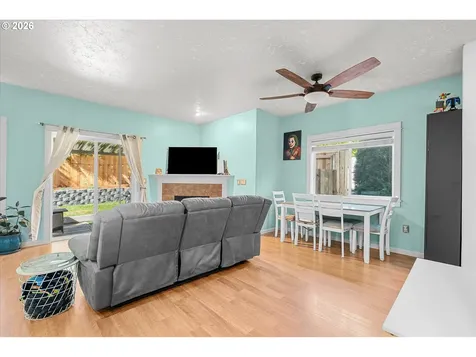 5797 SE 18th Court Gresham OR 97080