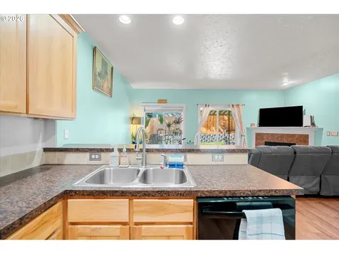 5797 SE 18th Court Gresham OR 97080