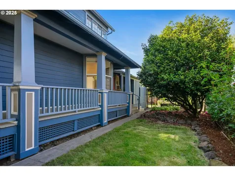 4029 SE Taylor Street Portland OR 97214