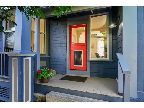 4029 SE Taylor Street Portland OR 97214
