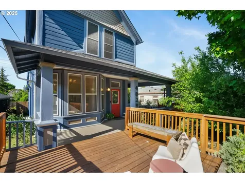 4029 SE Taylor Street Portland OR 97214