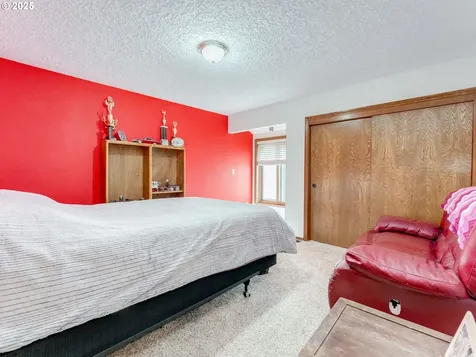 2614 SE 138th Avenue Vancouver WA 98683