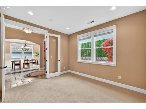 3306 NW 103rd Street Vancouver WA 98685