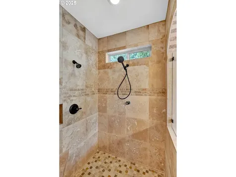 3306 NW 103rd Street Vancouver WA 98685