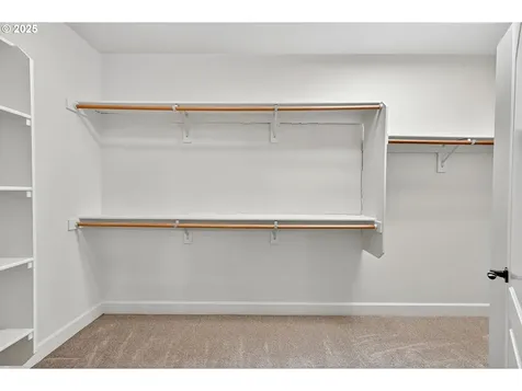 3306 NW 103rd Street Vancouver WA 98685