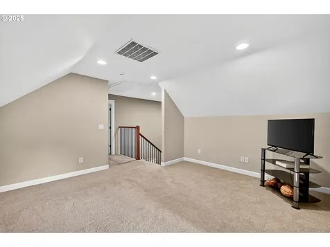 3306 NW 103rd Street Vancouver WA 98685