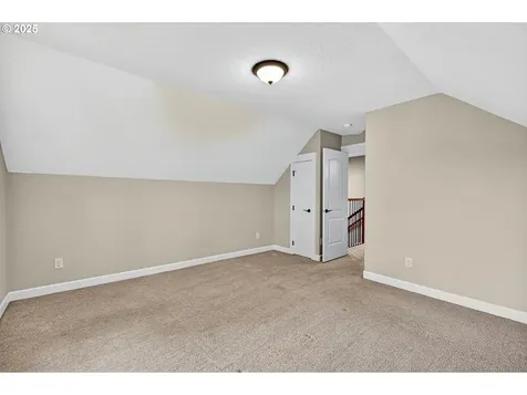 3306 NW 103rd Street Vancouver WA 98685