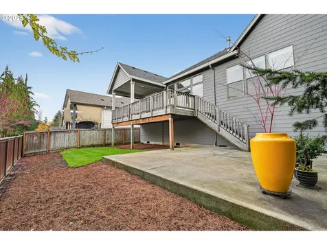 3306 NW 103rd Street Vancouver WA 98685