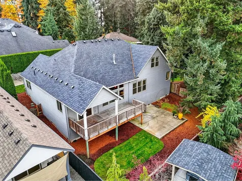 3306 NW 103rd Street Vancouver WA 98685