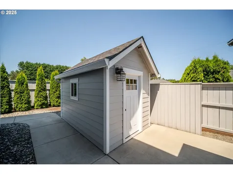 5706 NE 65th Court Vancouver WA 98661