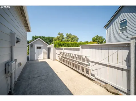 5706 NE 65th Court Vancouver WA 98661