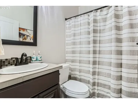 5802 NW Bannister Drive Portland OR 97229