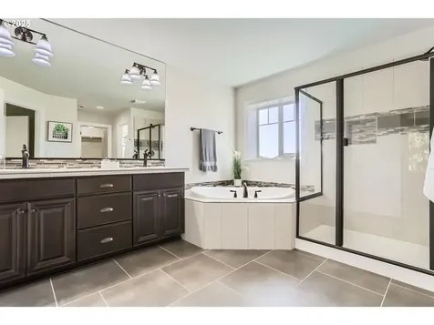 5802 NW Bannister Drive Portland OR 97229