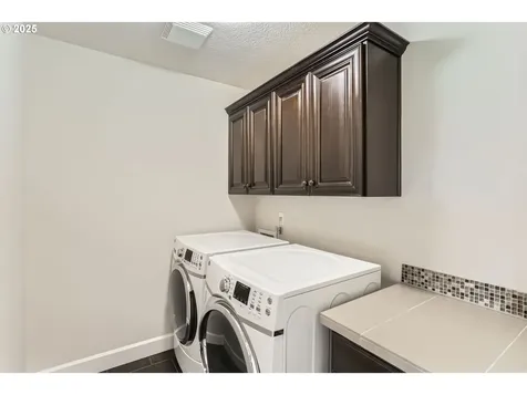 5802 NW Bannister Drive Portland OR 97229