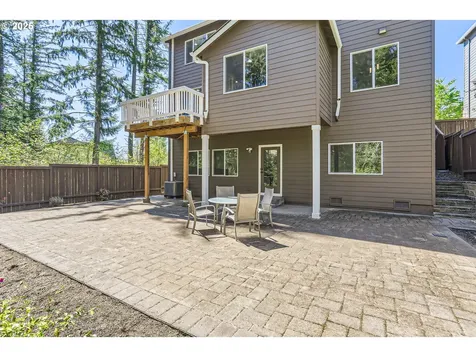 5802 NW Bannister Drive Portland OR 97229