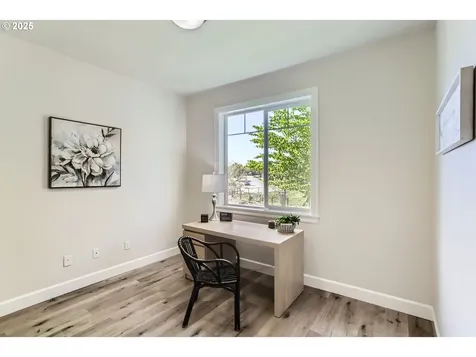 5802 NW Bannister Drive Portland OR 97229